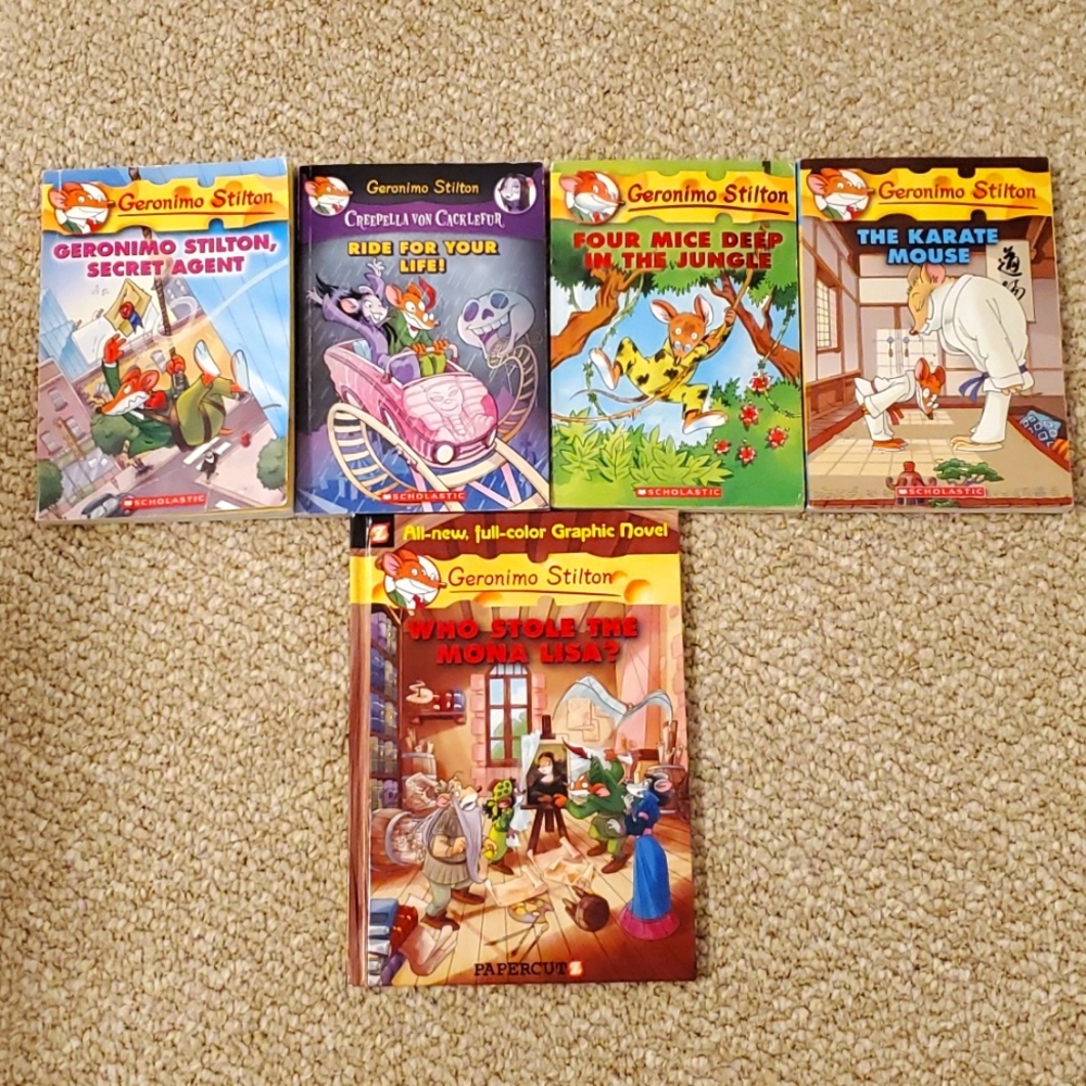Lot of 5 Geronimo Stilton Bookw